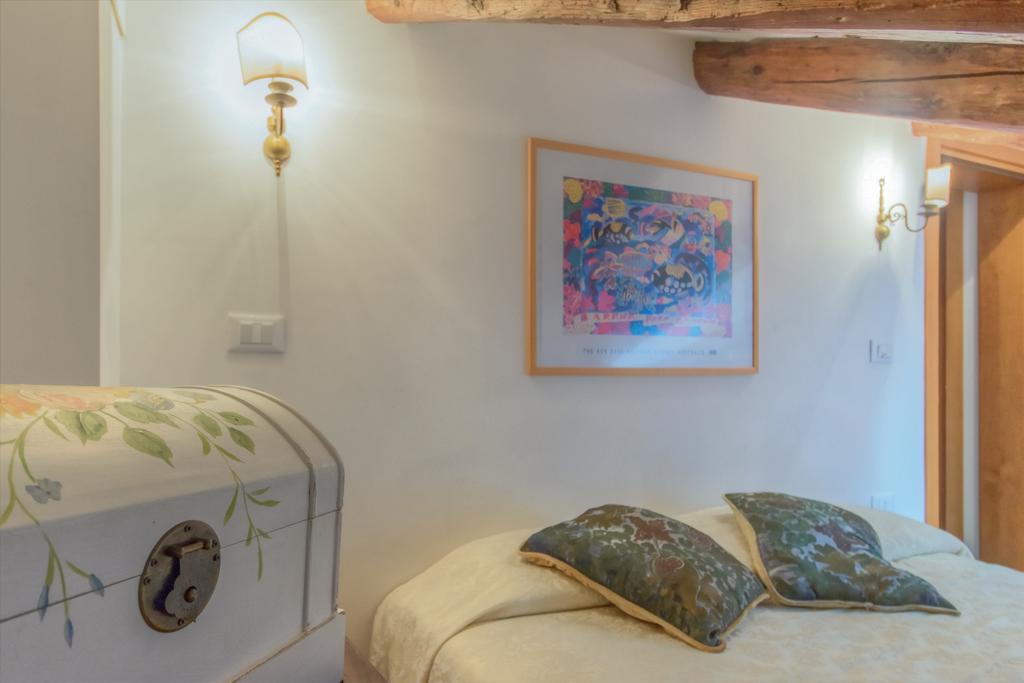 Residenza De L'Osmarin Suites Венеция Экстерьер фото