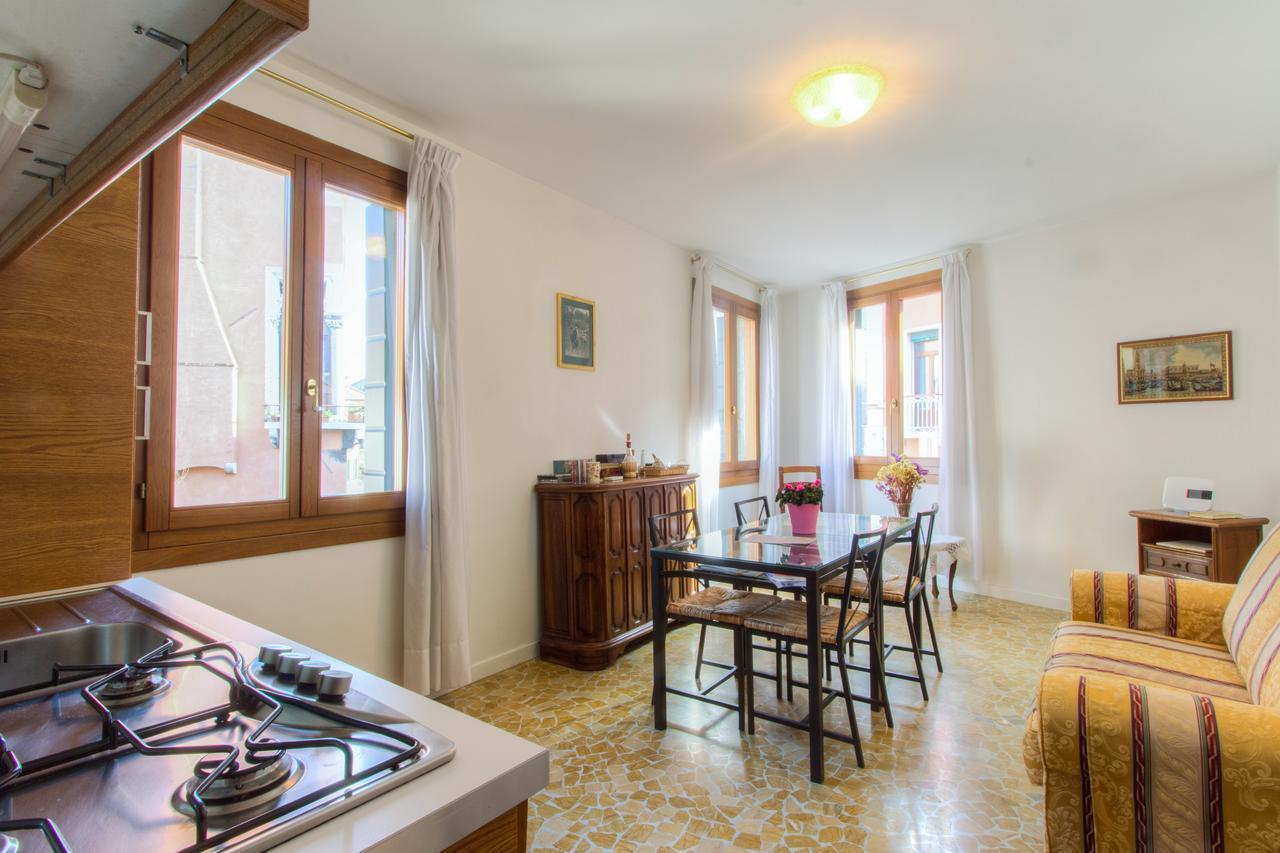 Residenza De L'Osmarin Suites Венеция Экстерьер фото